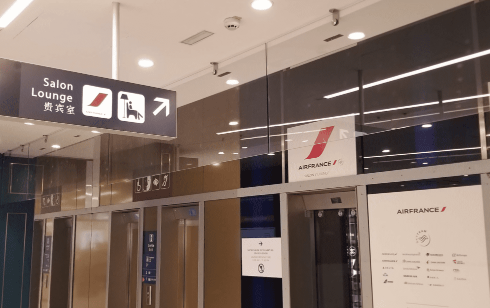 Air France Paris Cdg Terminal E Gate L Lounge Review Points With A Crew