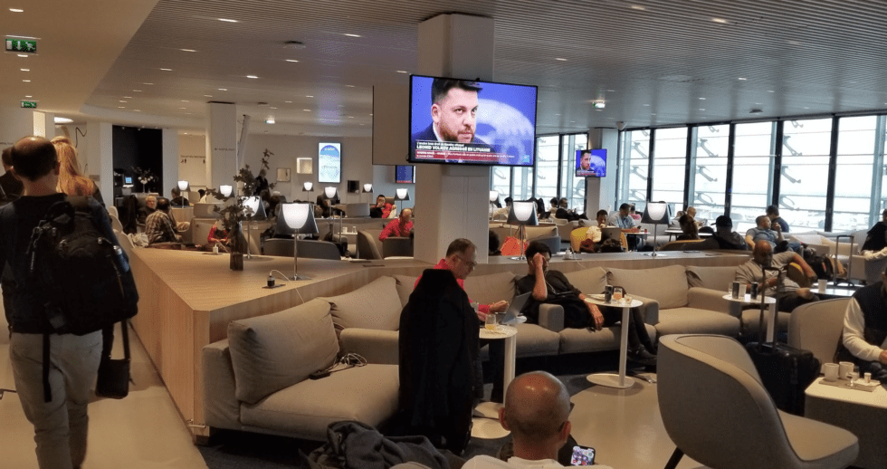 Air France Paris CDG Terminal E Gate L Lounge Review Points With A Crew