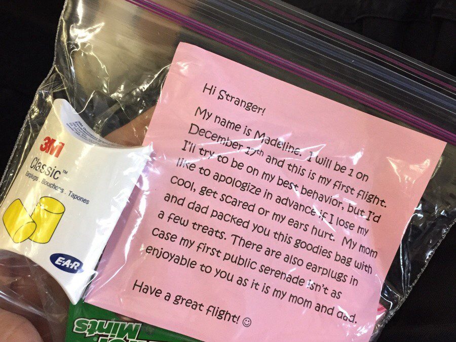 Best of the week – goodie bags, traveling #hobostyle, reconsideration lines, Delta’s baggage “guarantee”, Copa, daily getaways and more!