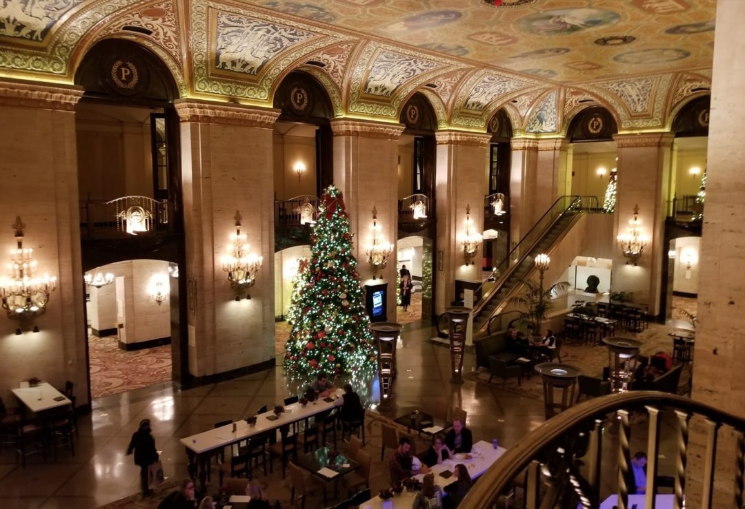 palmer-house-hilton-lobby-2 - Points with a Crew