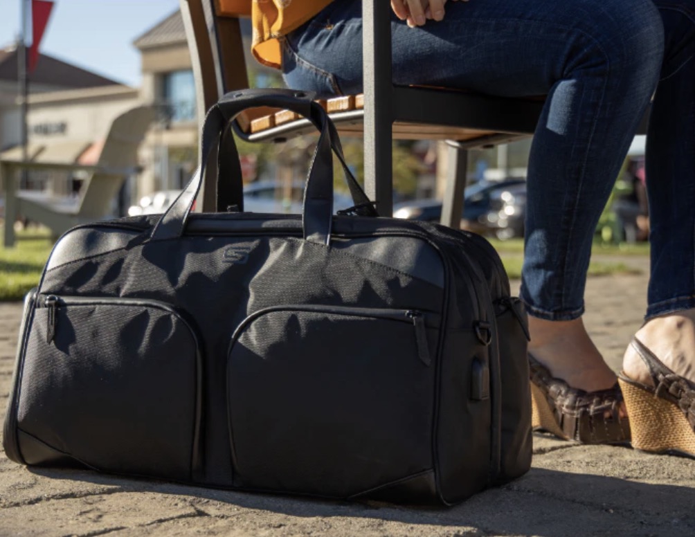 Kickstarter - Sterkmann travel bag (ends in ~30 hours) - Points with a Crew