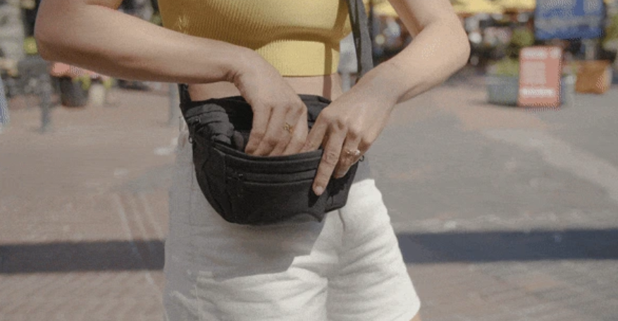 Kickstarter – Flood Packs: Sleek, Minimalist Hydration Fanny Pack (back by Friday)