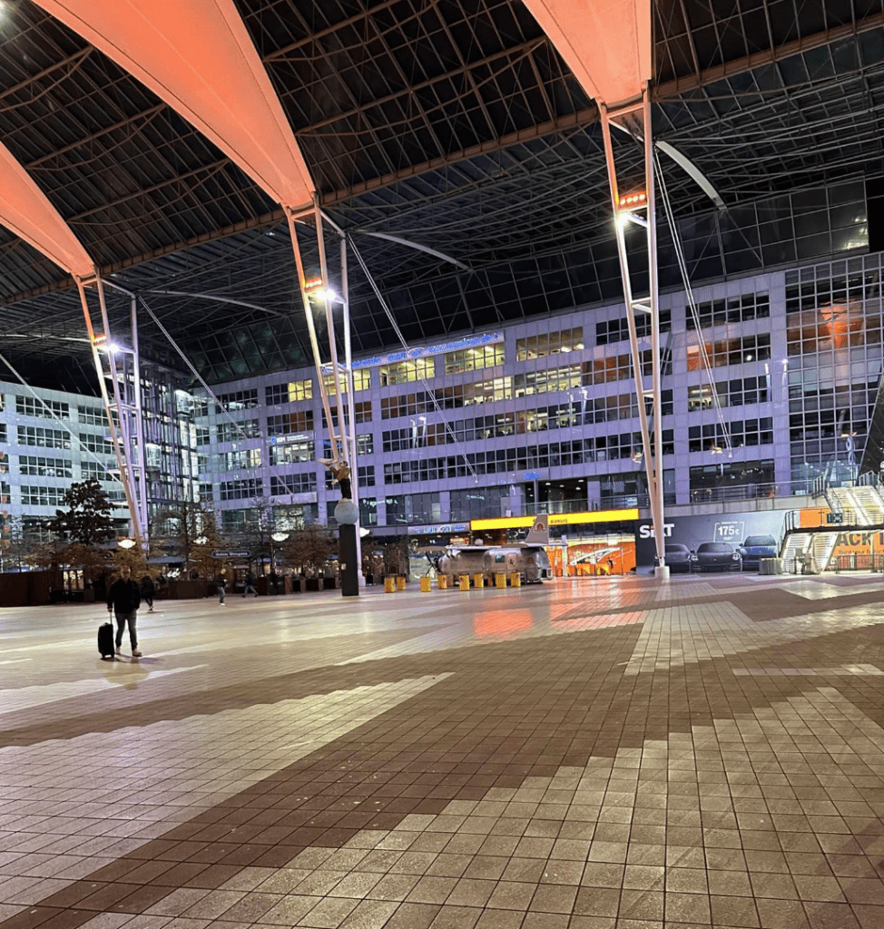 a large building with many windows